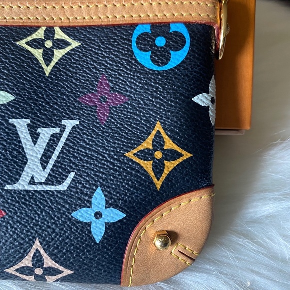 Louis Vuitton Pochette Milla MM - Monogram Multicolor Black M60097 - Picture 7 of 16